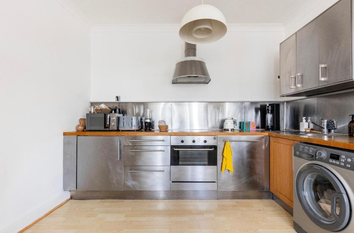 Gracefully Chic And Undeniably Beautiful Apartment-sustainable Living